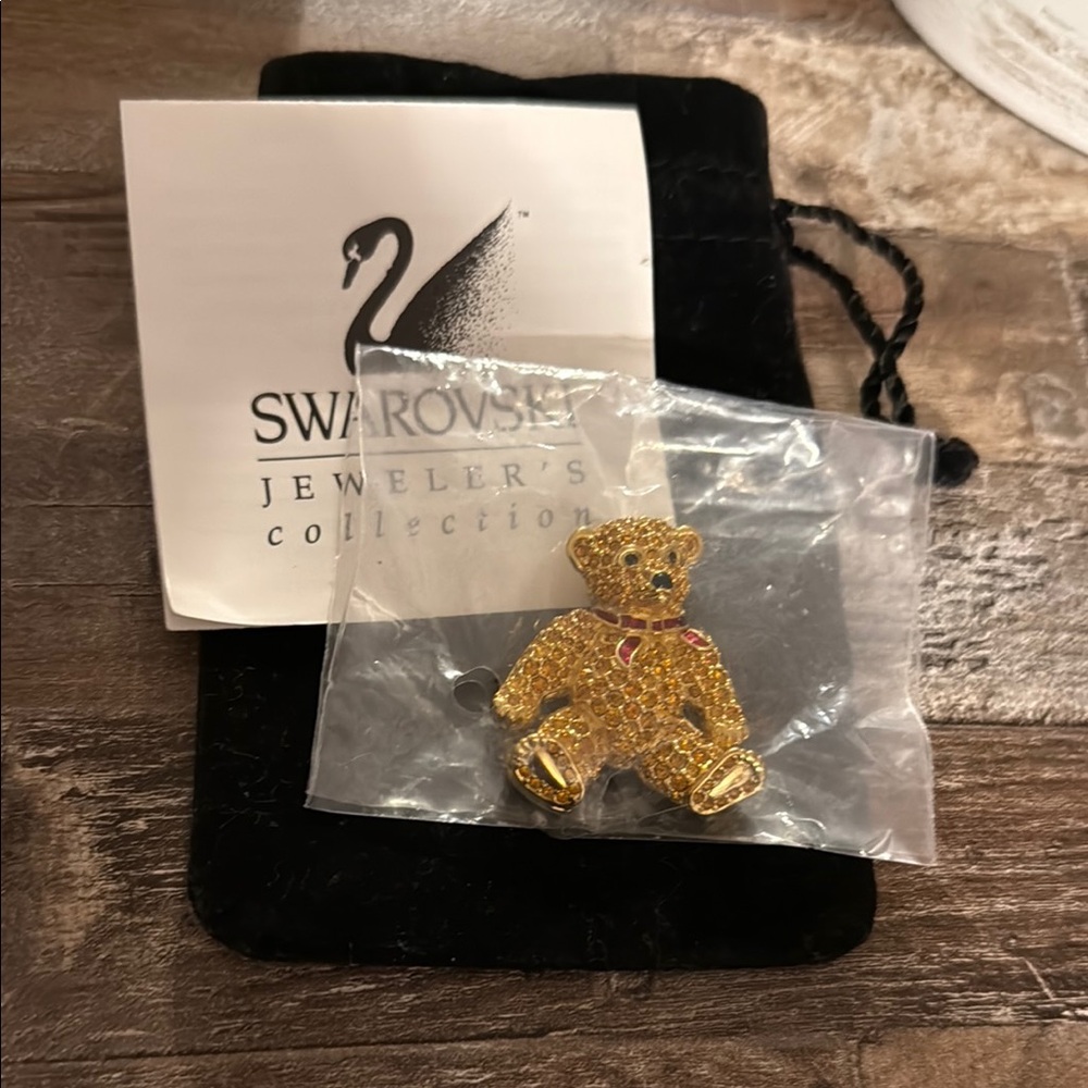 Swarovski crystal Teddy Bear brooch